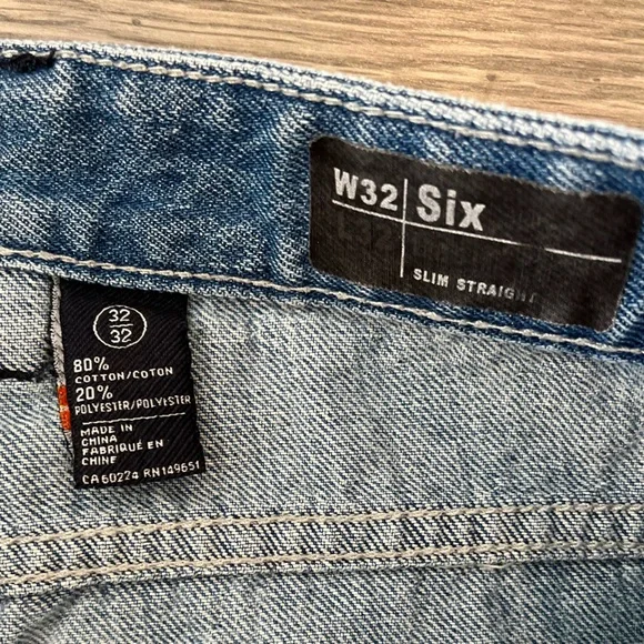 Buffalo David Bitton Men’s Slim Straight Light Wash Distressed Denim Jeans 32/32 - Picture 4 of 8